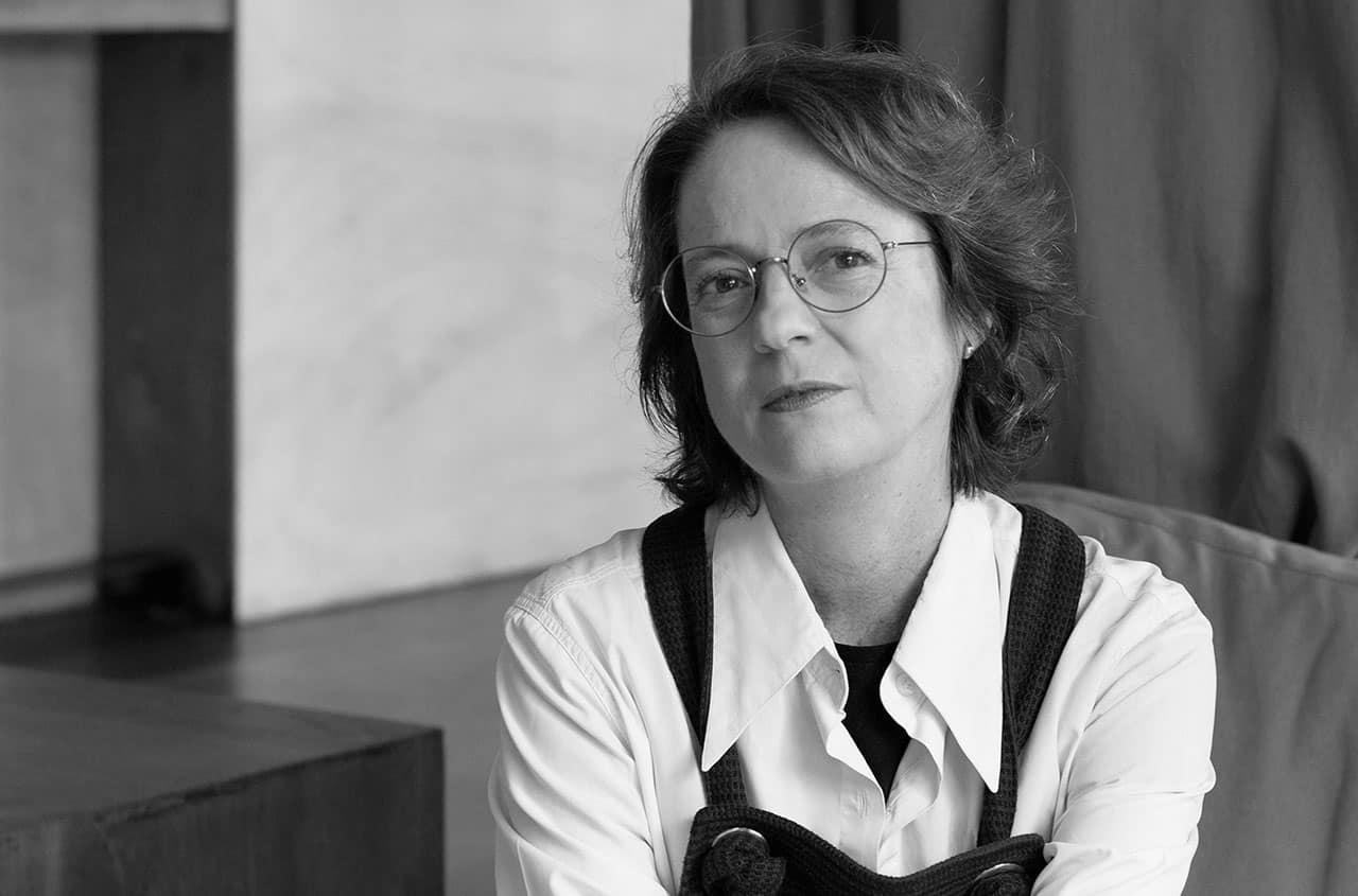 marta sanz pequeñas mujeres rojas entrevista